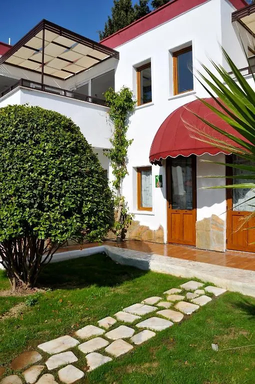 Club Cherry Hotel & Family Suites Turgutreis