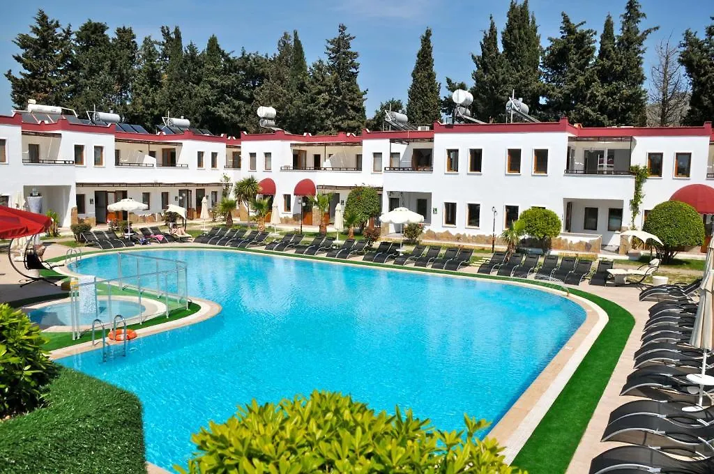 **  Club Cherry Hotel & Family Suites Turgutreis Türkei