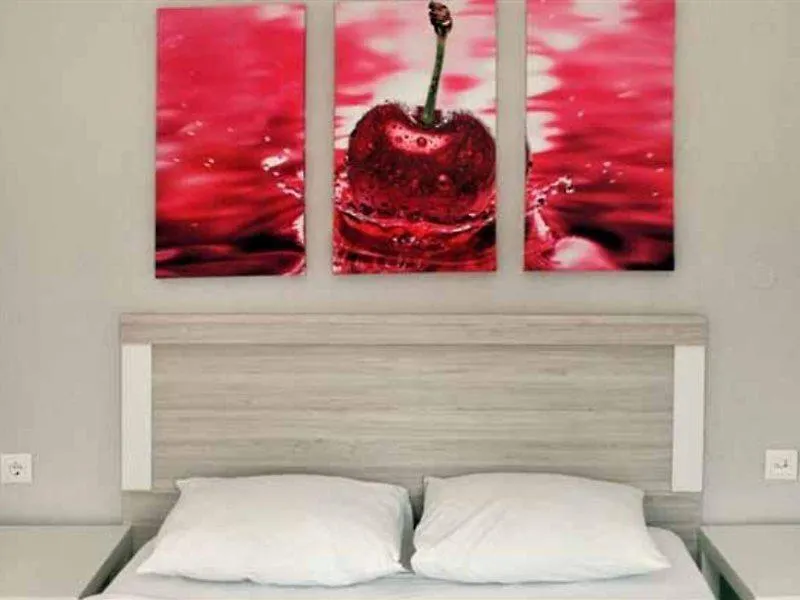Club Cherry Hotel & Family Suites Turgutreis 2*,