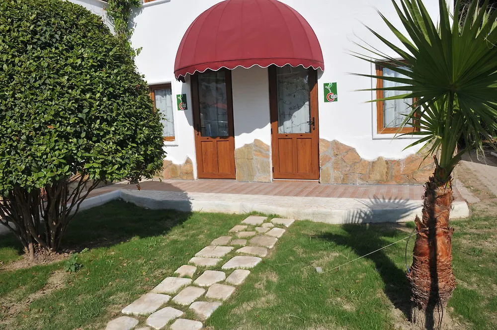 Club Cherry Hotel & Family Suites Turgutreis